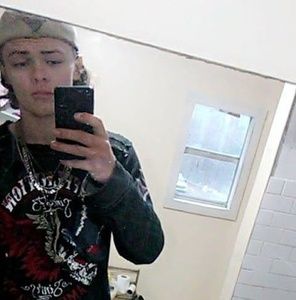 Meet your Posher, Tyler